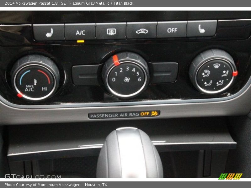Platinum Gray Metallic / Titan Black 2014 Volkswagen Passat 1.8T SE