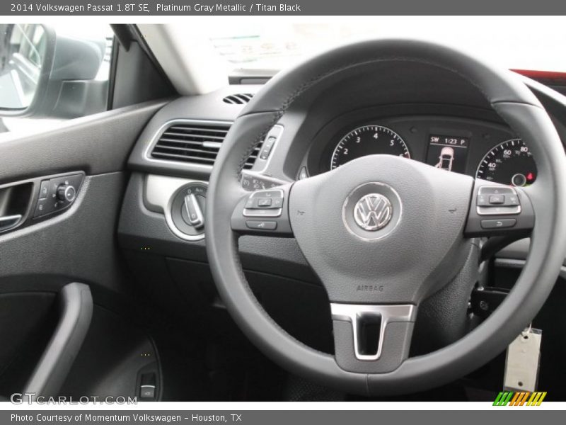 Platinum Gray Metallic / Titan Black 2014 Volkswagen Passat 1.8T SE