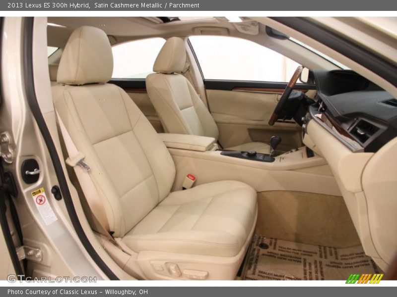 Satin Cashmere Metallic / Parchment 2013 Lexus ES 300h Hybrid