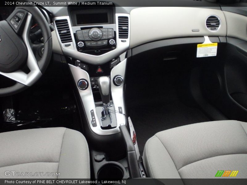Summit White / Medium Titanium 2014 Chevrolet Cruze LT