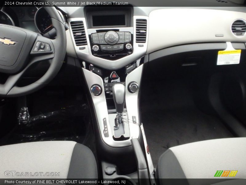 Summit White / Jet Black/Medium Titanium 2014 Chevrolet Cruze LS