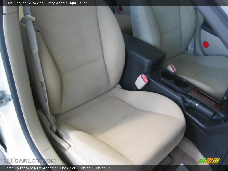 Ivory White / Light Taupe 2005 Pontiac G6 Sedan