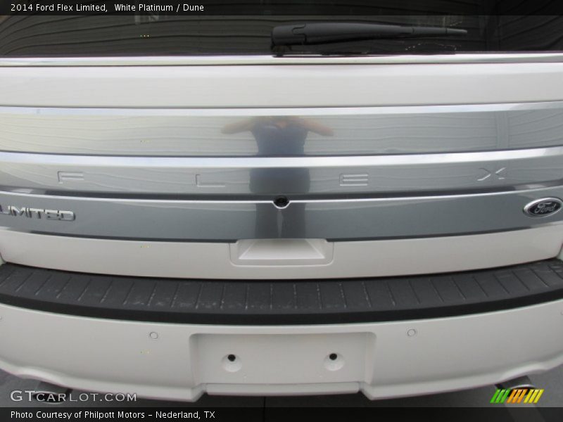 White Platinum / Dune 2014 Ford Flex Limited