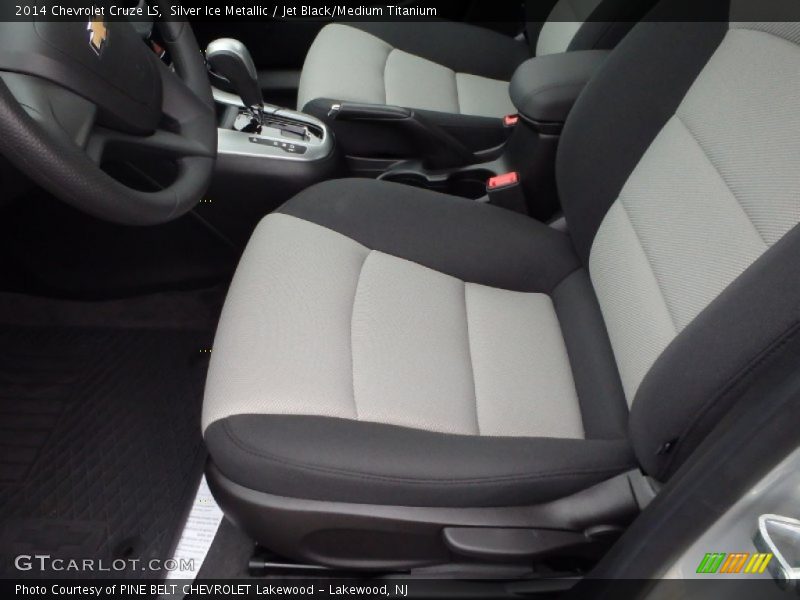 Silver Ice Metallic / Jet Black/Medium Titanium 2014 Chevrolet Cruze LS