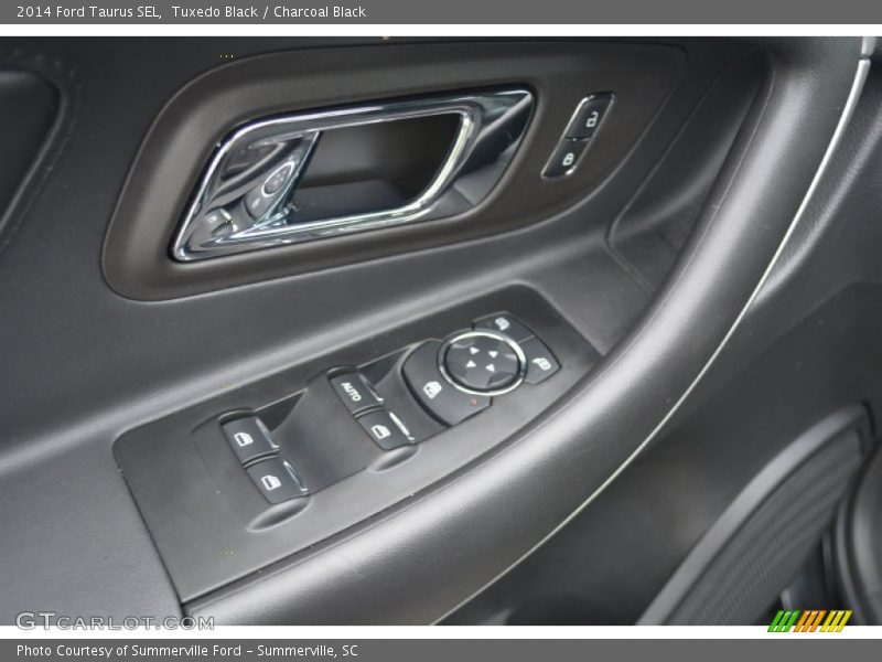 Tuxedo Black / Charcoal Black 2014 Ford Taurus SEL