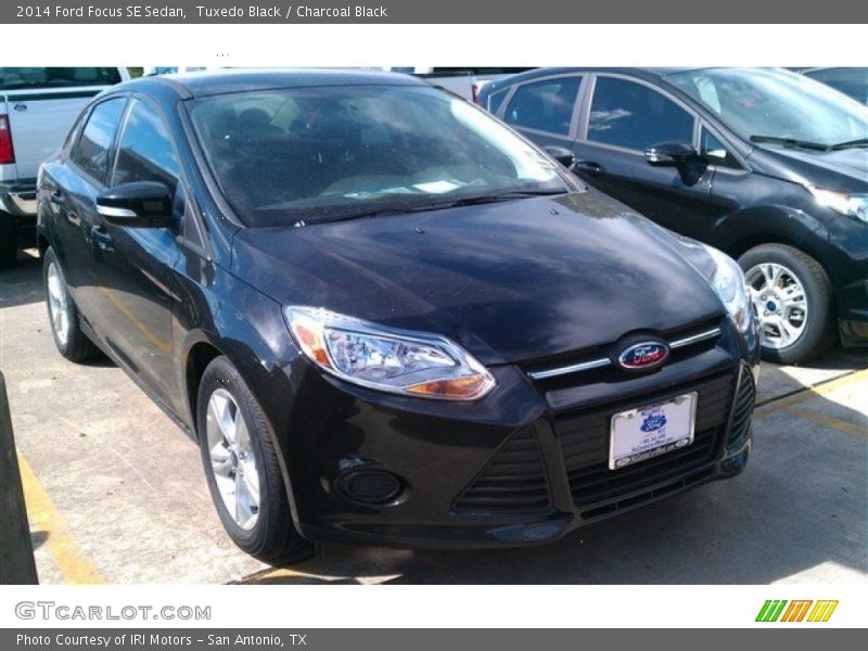 Tuxedo Black / Charcoal Black 2014 Ford Focus SE Sedan