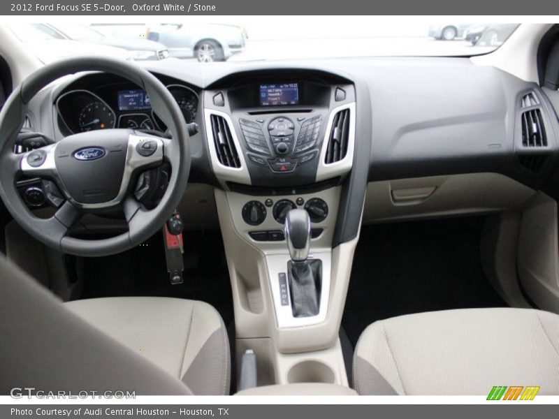 Oxford White / Stone 2012 Ford Focus SE 5-Door
