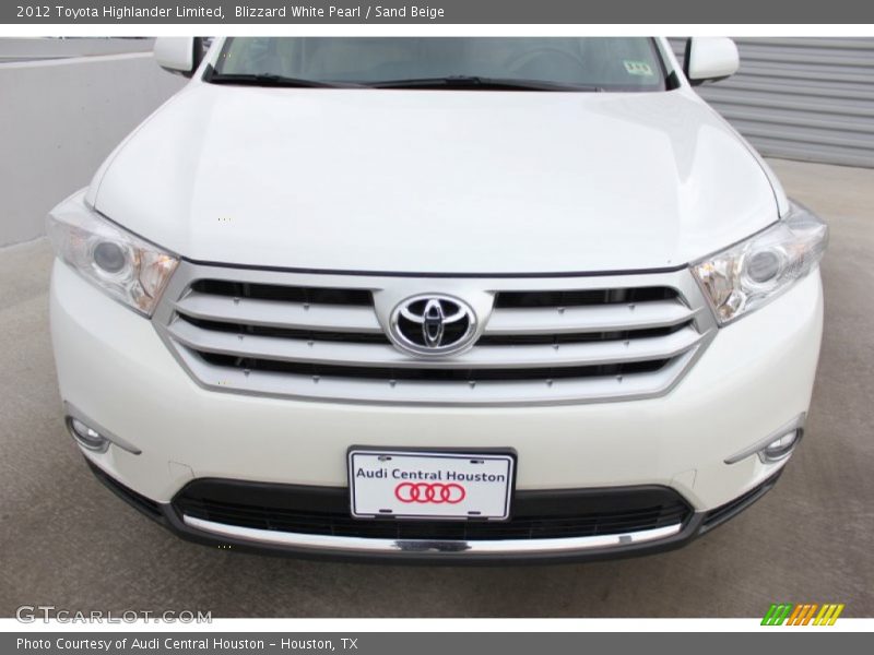Blizzard White Pearl / Sand Beige 2012 Toyota Highlander Limited