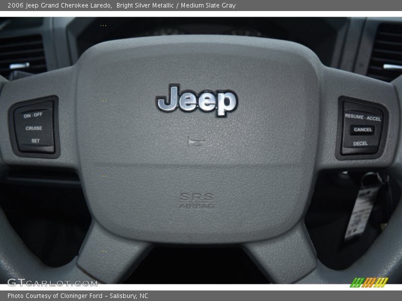 Bright Silver Metallic / Medium Slate Gray 2006 Jeep Grand Cherokee Laredo