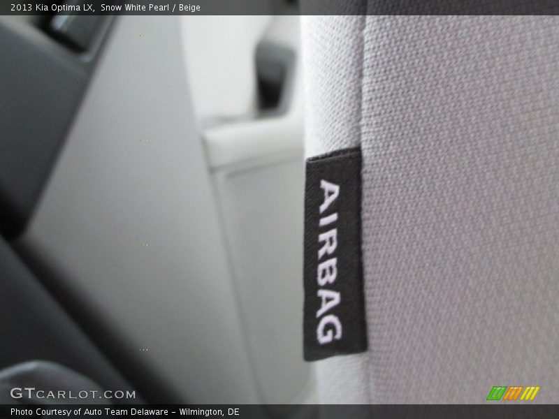 Snow White Pearl / Beige 2013 Kia Optima LX