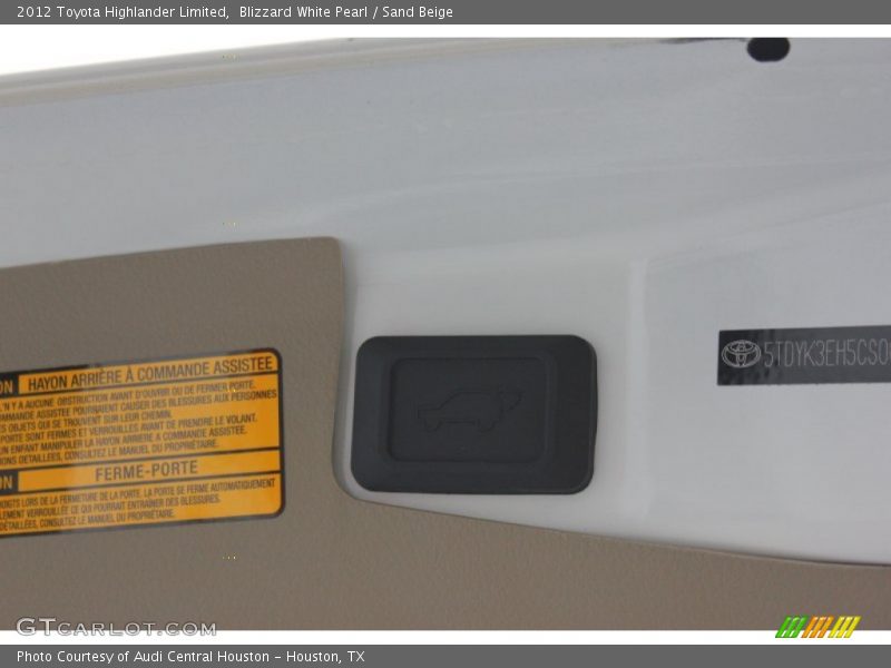 Blizzard White Pearl / Sand Beige 2012 Toyota Highlander Limited