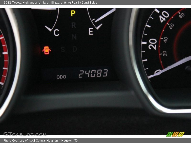 Blizzard White Pearl / Sand Beige 2012 Toyota Highlander Limited