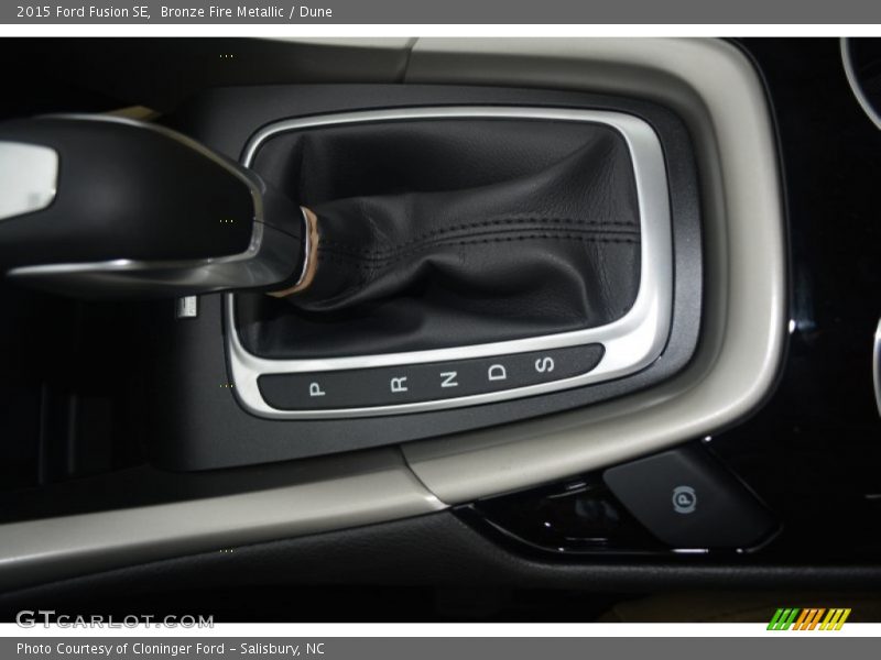 Bronze Fire Metallic / Dune 2015 Ford Fusion SE