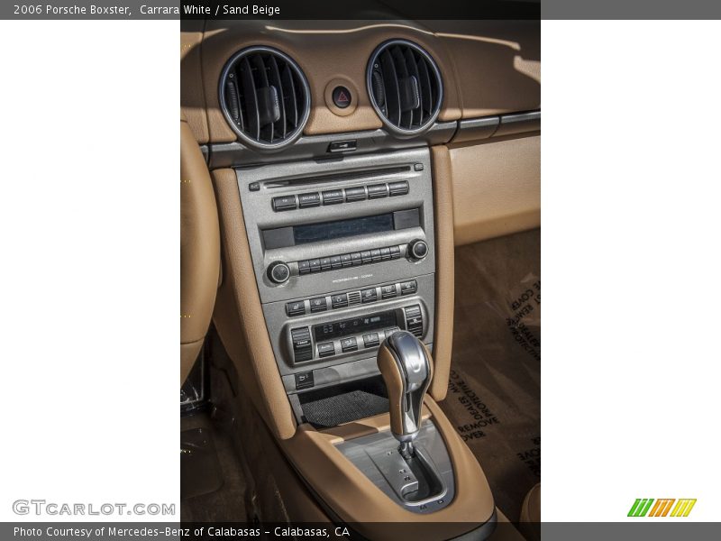 Controls of 2006 Boxster 