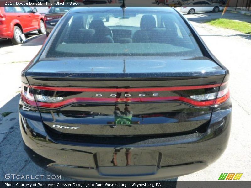 Pitch Black / Black 2015 Dodge Dart SE