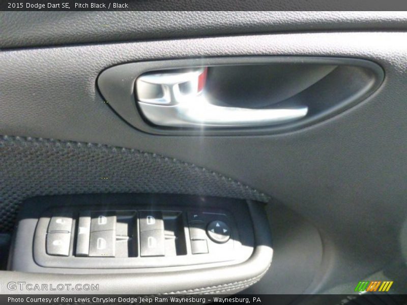Pitch Black / Black 2015 Dodge Dart SE