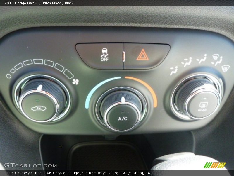 Pitch Black / Black 2015 Dodge Dart SE