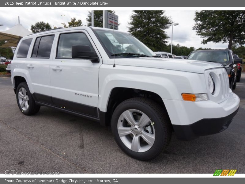 Bright White / Dark Slate Gray 2015 Jeep Patriot Latitude
