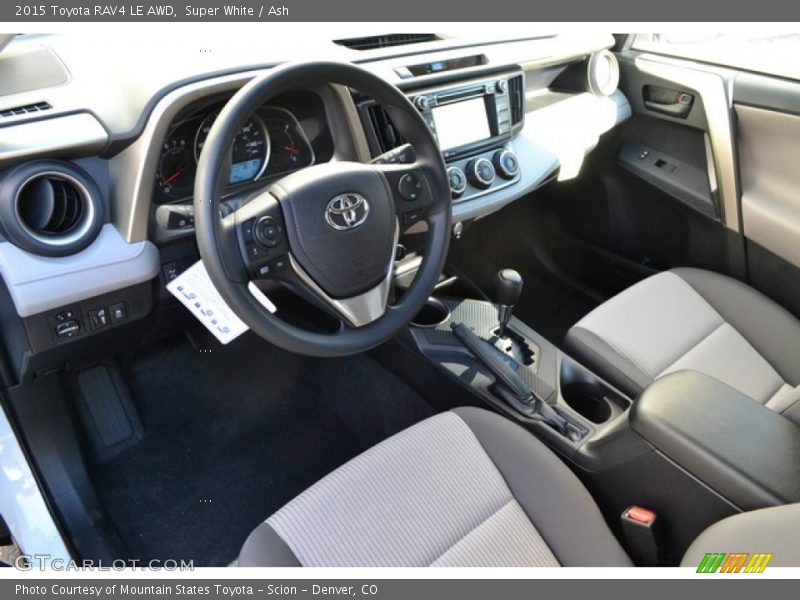 Super White / Ash 2015 Toyota RAV4 LE AWD