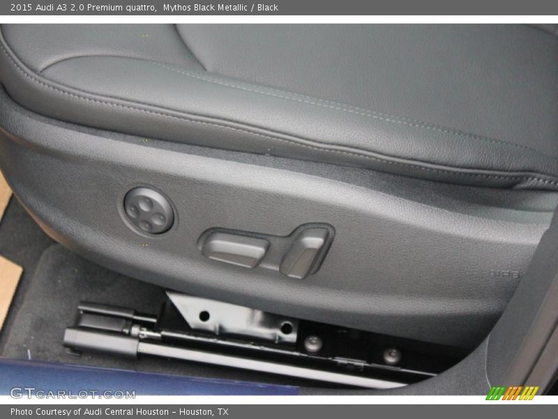 Mythos Black Metallic / Black 2015 Audi A3 2.0 Premium quattro