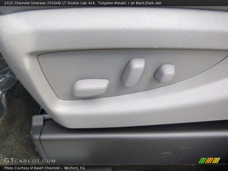Controls of 2015 Silverado 3500HD LT Double Cab 4x4