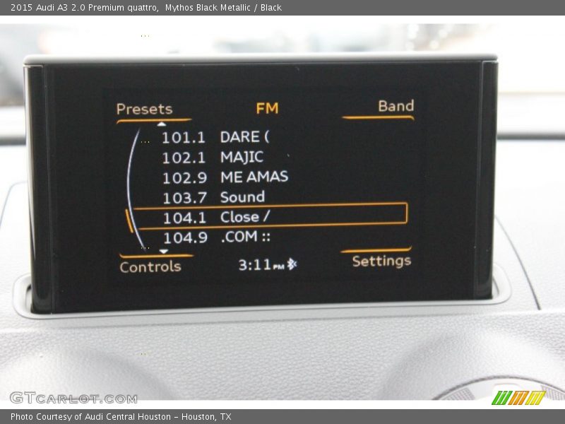 Mythos Black Metallic / Black 2015 Audi A3 2.0 Premium quattro