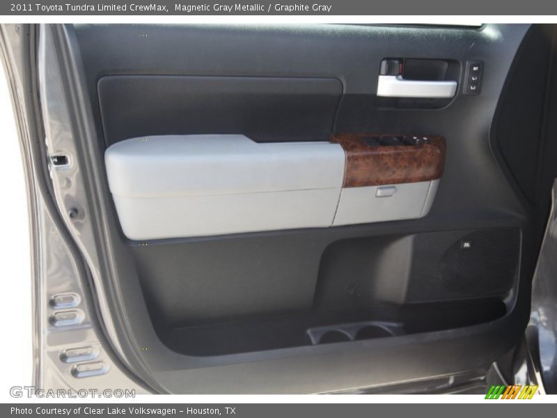 Magnetic Gray Metallic / Graphite Gray 2011 Toyota Tundra Limited CrewMax