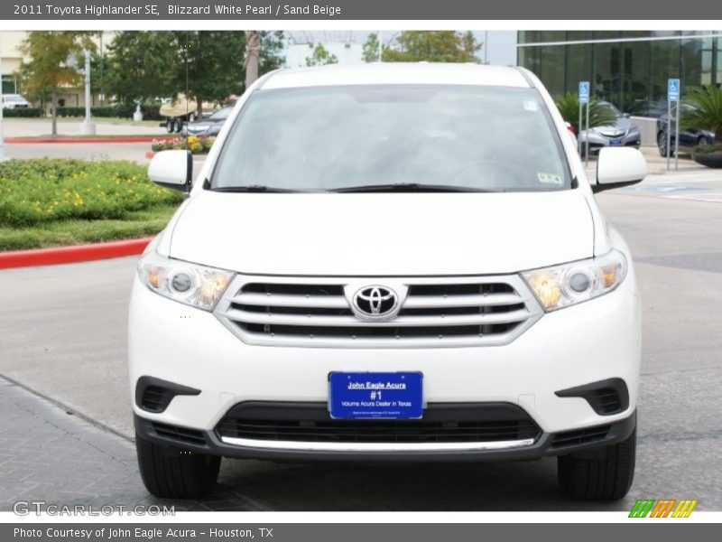 Blizzard White Pearl / Sand Beige 2011 Toyota Highlander SE