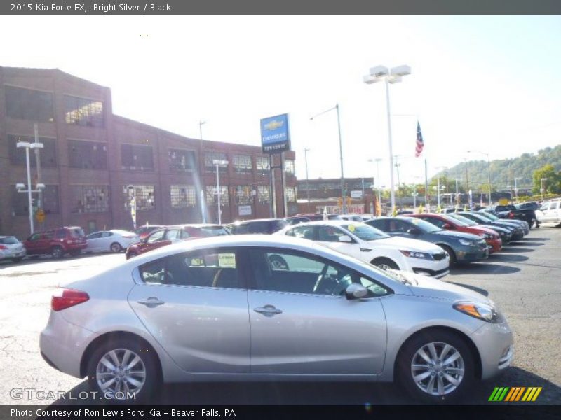 Bright Silver / Black 2015 Kia Forte EX