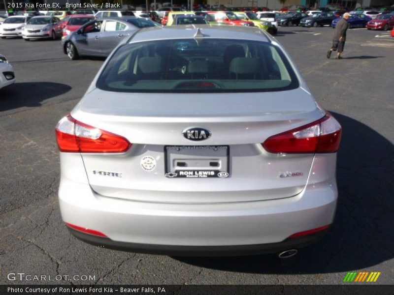 Bright Silver / Black 2015 Kia Forte EX