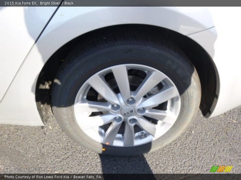 Bright Silver / Black 2015 Kia Forte EX