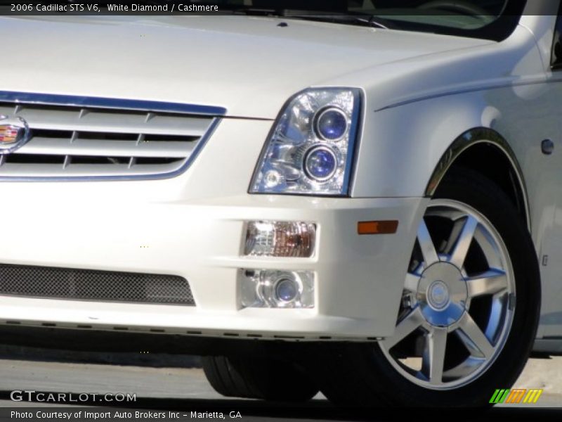White Diamond / Cashmere 2006 Cadillac STS V6