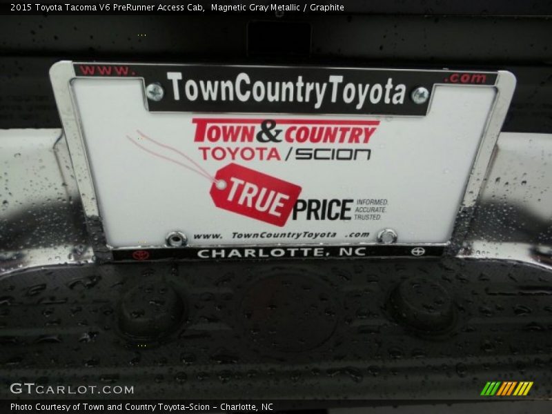 Magnetic Gray Metallic / Graphite 2015 Toyota Tacoma V6 PreRunner Access Cab