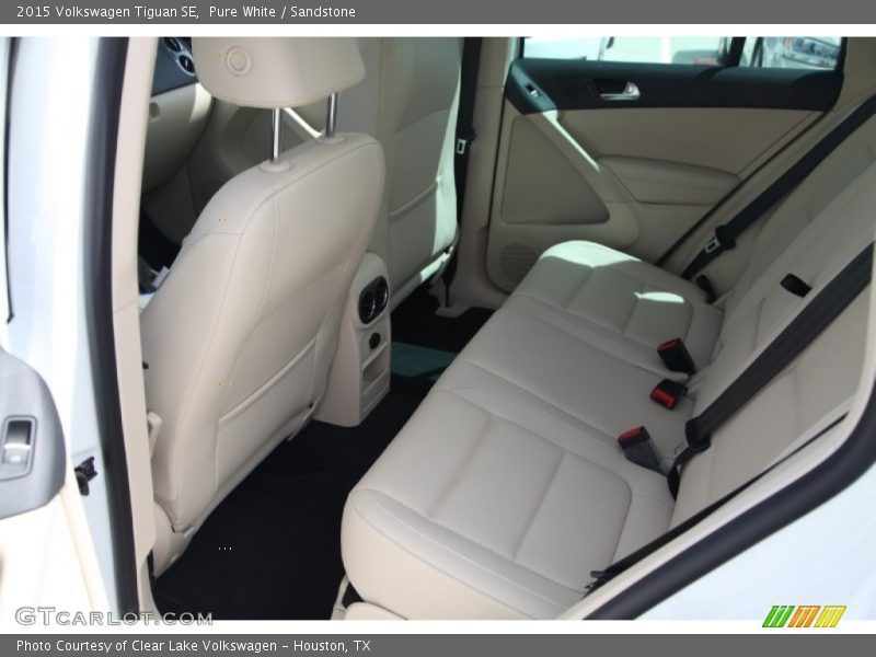 Pure White / Sandstone 2015 Volkswagen Tiguan SE