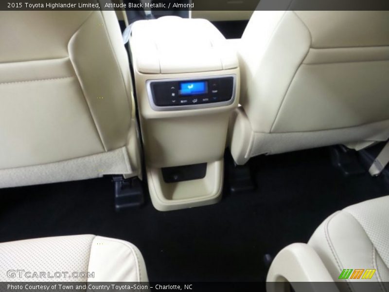 Attitude Black Metallic / Almond 2015 Toyota Highlander Limited