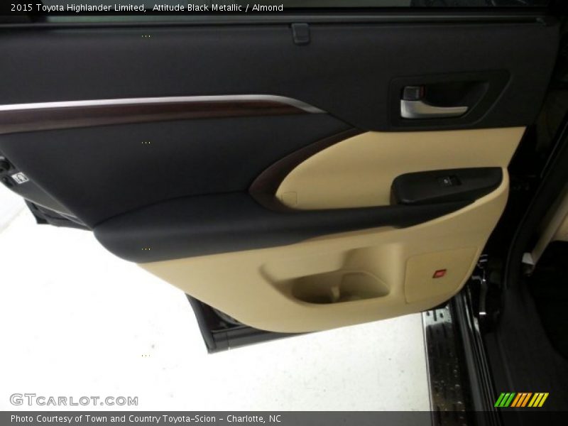 Attitude Black Metallic / Almond 2015 Toyota Highlander Limited