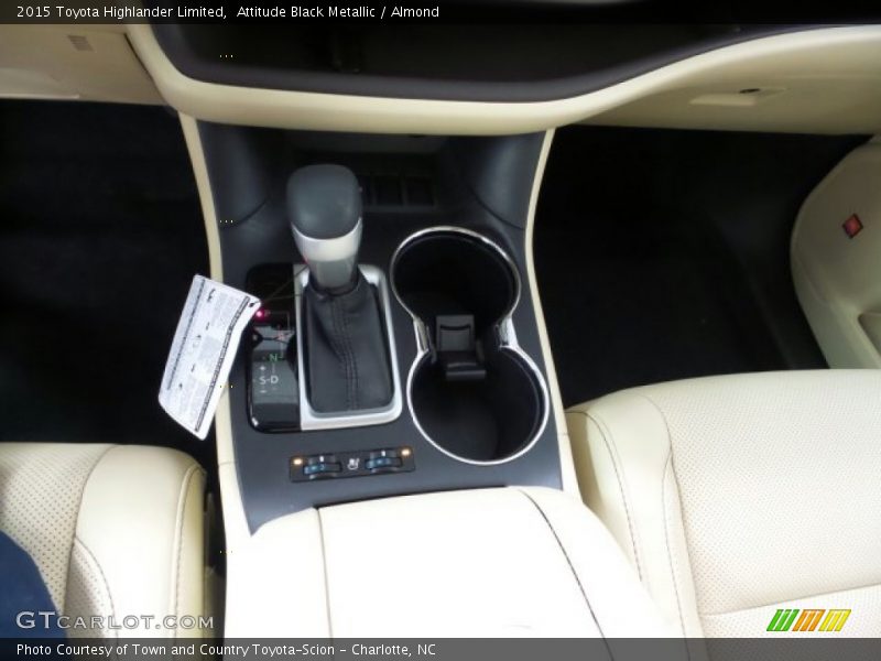 Attitude Black Metallic / Almond 2015 Toyota Highlander Limited