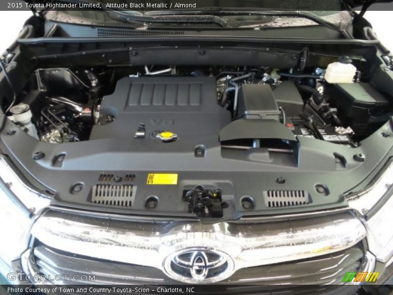 Attitude Black Metallic / Almond 2015 Toyota Highlander Limited