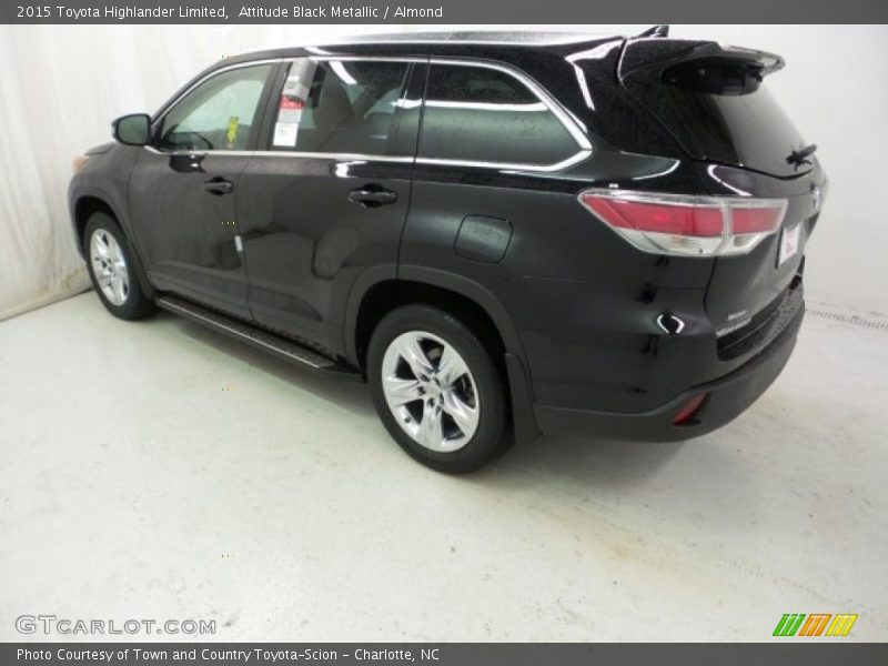 Attitude Black Metallic / Almond 2015 Toyota Highlander Limited