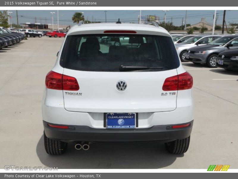 Pure White / Sandstone 2015 Volkswagen Tiguan SE
