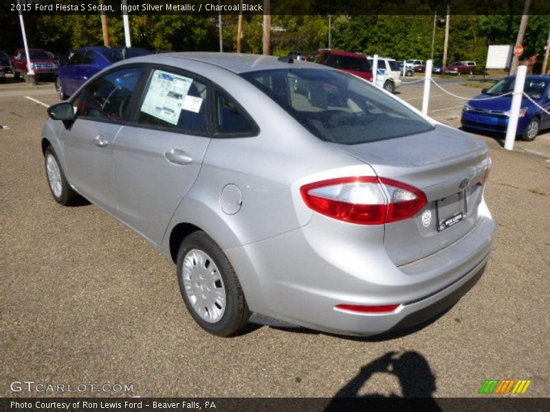 Ingot Silver Metallic / Charcoal Black 2015 Ford Fiesta S Sedan