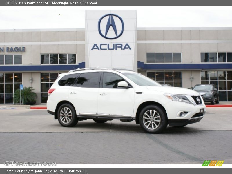 Moonlight White / Charcoal 2013 Nissan Pathfinder SL