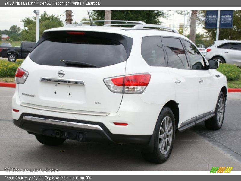 Moonlight White / Charcoal 2013 Nissan Pathfinder SL