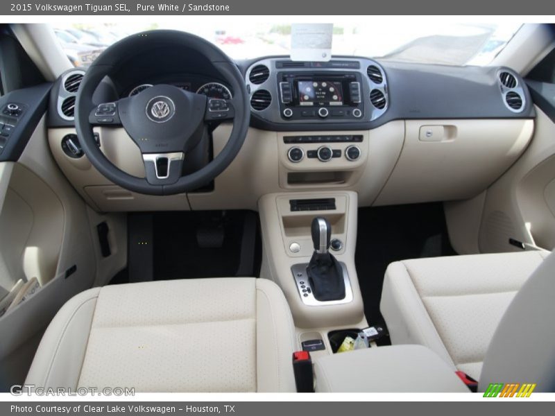 Pure White / Sandstone 2015 Volkswagen Tiguan SEL