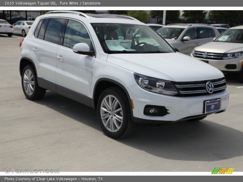 Pure White / Sandstone 2015 Volkswagen Tiguan SEL