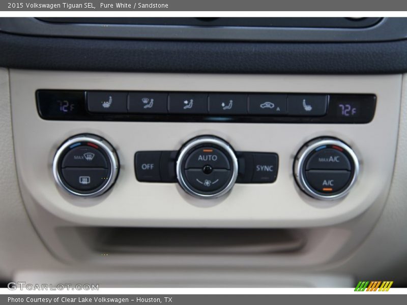 Pure White / Sandstone 2015 Volkswagen Tiguan SEL
