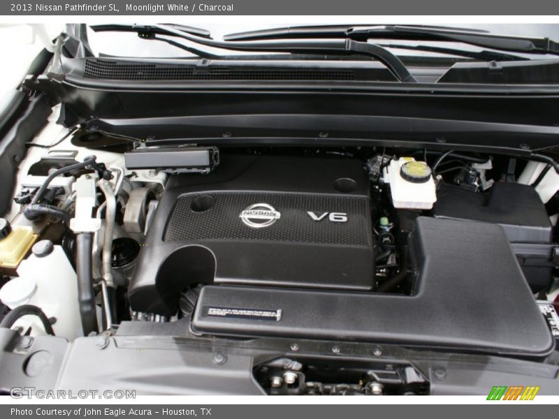Moonlight White / Charcoal 2013 Nissan Pathfinder SL