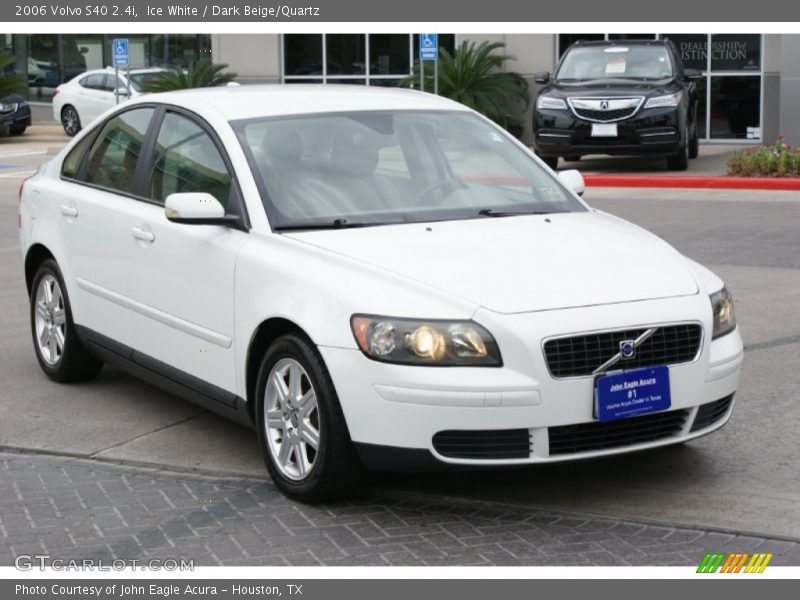 Ice White / Dark Beige/Quartz 2006 Volvo S40 2.4i