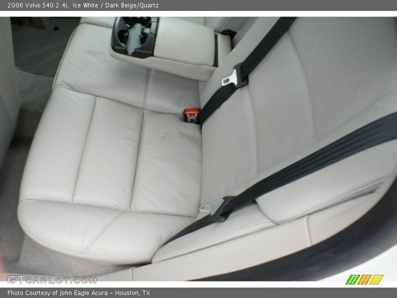 Ice White / Dark Beige/Quartz 2006 Volvo S40 2.4i