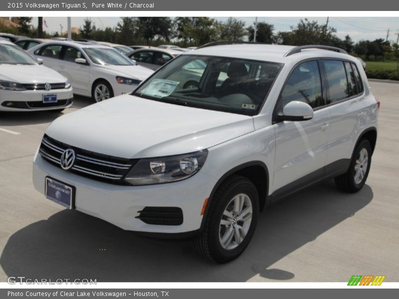 Pure White / Charcoal 2015 Volkswagen Tiguan S